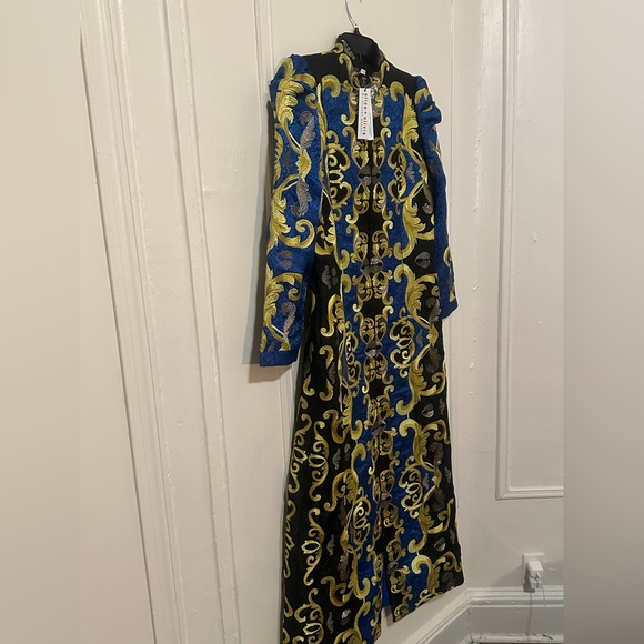 ALICE + OLIVIA THOMAS EMBROIDERED COAT - Picture 8 of 16